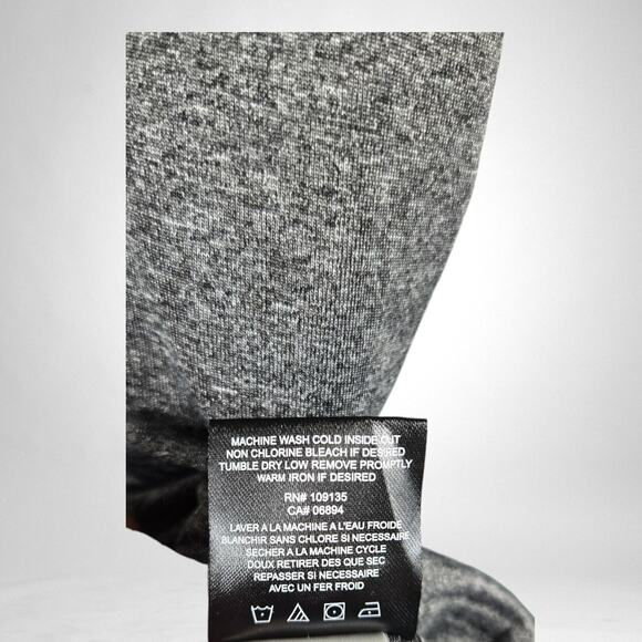 LA Lakers Large Basketball T-Shirt Short Sleeve Gray Crew Neck NWT - Picture 6 of 9